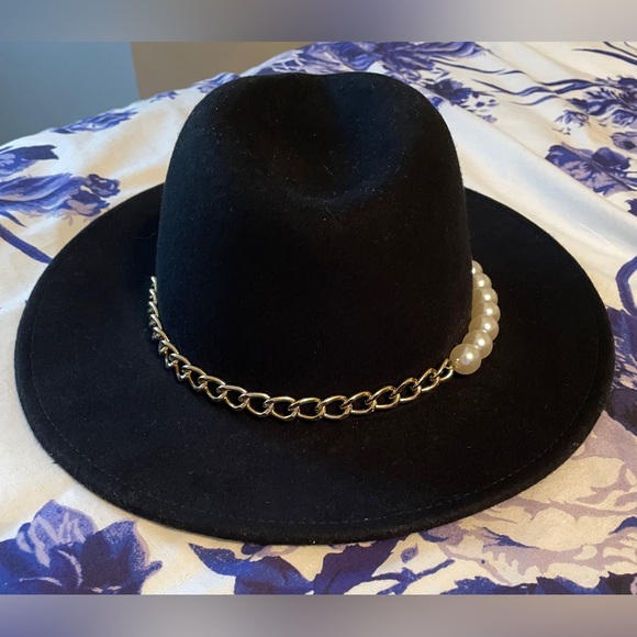 NWOT Eugenia Kim Sandra Faux Pearl Fedora Hat - Picture 8 of 10